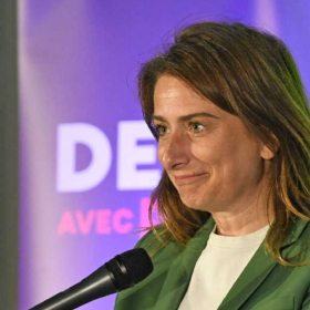 « Un bébé miracle » : ce que l’annonce de grossesse de Marine Tondelier, la secrétaire nationale des Écologistes, change vraiment