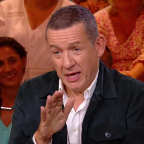Mal à l’aise en direct, Dany Boon lâche une phrase qui fait réagir au 20h de France 2