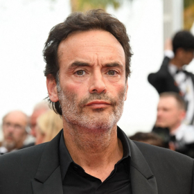 "Trois balles tirées sur un chien" : la phrase d’Alain-Fabien Delon qui a ravivé la guerre avec Anthony