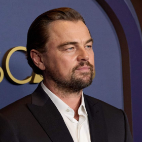 « Il m’a demandé des photos nues » : l’arnaque cruelle d’un faux Leonardo DiCaprio