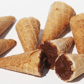 Vous pourrez bientôt ne manger QUE les bouts chocolatés des cornets de glace
