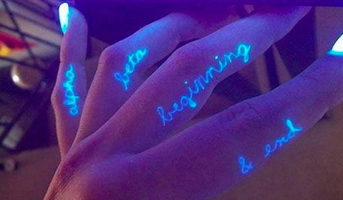 15 idées originales de tatouages à l'encre fluorescente | #16