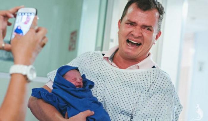 16 photos très émouvantes de jeunes papas dans la salle d'accouchement | #2
