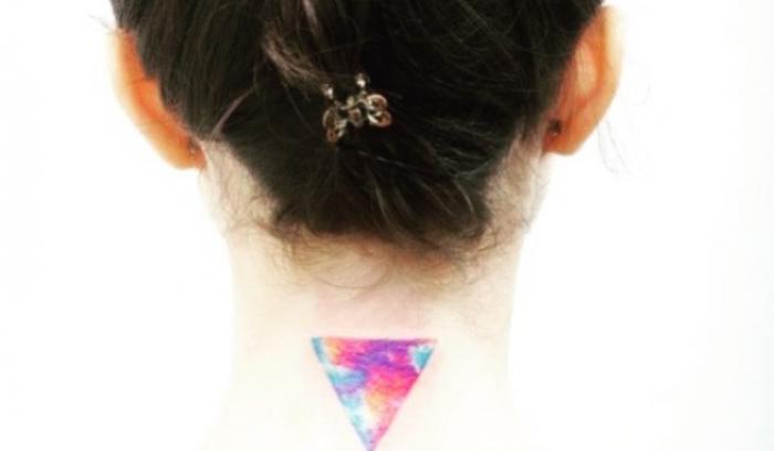 17 tatouages sur la nuque qui vont vous inspirer | #17