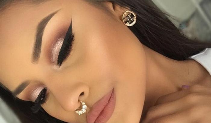 22 photos qui montrent que l'eyeliner va à toutes les femmes | #7