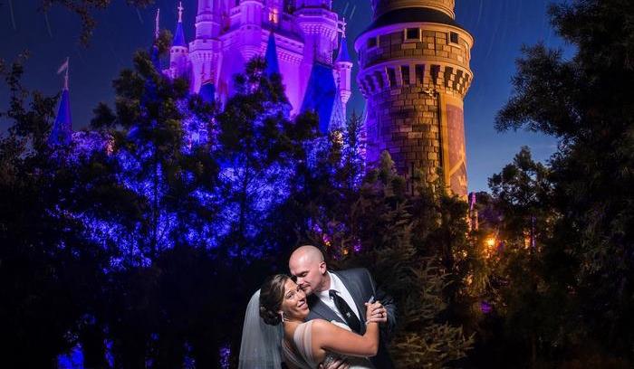 Vous pouvez maintenant vous marier à Disneyland en soirée et avoir tout le parc pour vous tout seuls (et vos invités) | #2