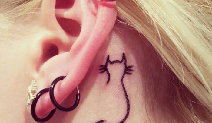 26 idées de tatouages derrière l'oreille | #7