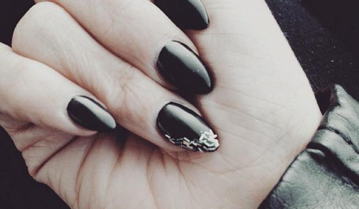 39 idées de nail arts pour mettre un peu de grunge au bout de vos doigts | #7