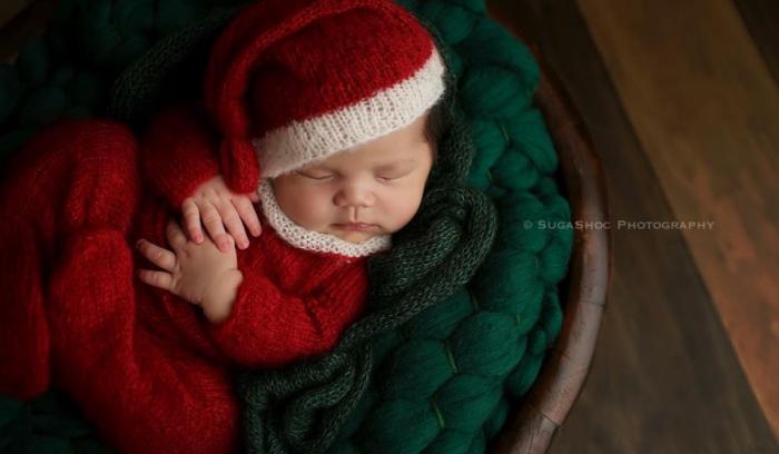 15 bébés adorables prêts à fêter leur premier Noël | #9