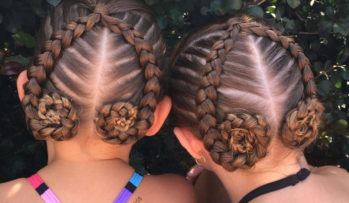 Cette maman fait des tresses impressionnantes et complexes à sa fille tous les matins avant d'aller à l'école | #15