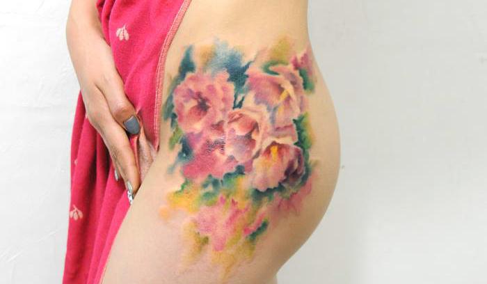 11 tatouages fleuris qui imitent des peintures à l'aquarelle sur la peau | #6