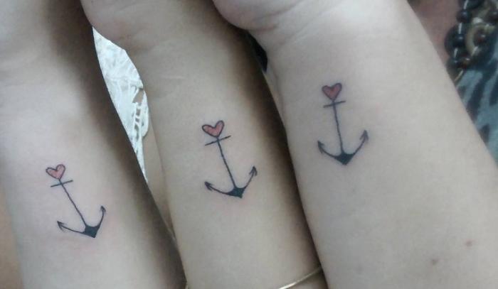 19 petits tatouages à faire avec votre meilleure amie | #13