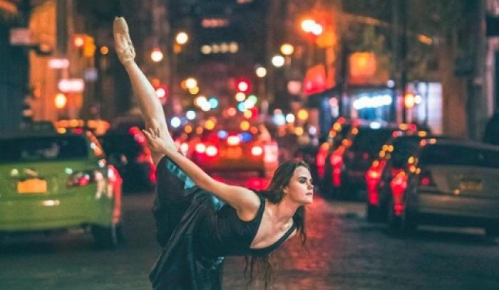 16 photos sublimes de ballerines qui dansent dans les rues de New York | #9