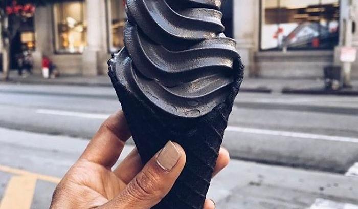 Les glaces noires débarquent, elles sont aussi originales que délicieuses ! | #10