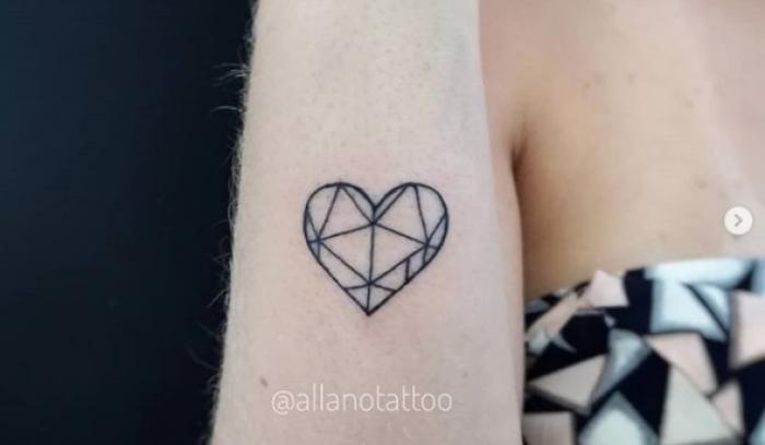 22 petits tatouages coeur tellement mignons que vous allez vouloir les mêmes | #18