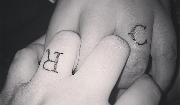 Ces 23 couples ont laissé tomber l'alliance et ont à la place choisi de se faire tatouer | #17