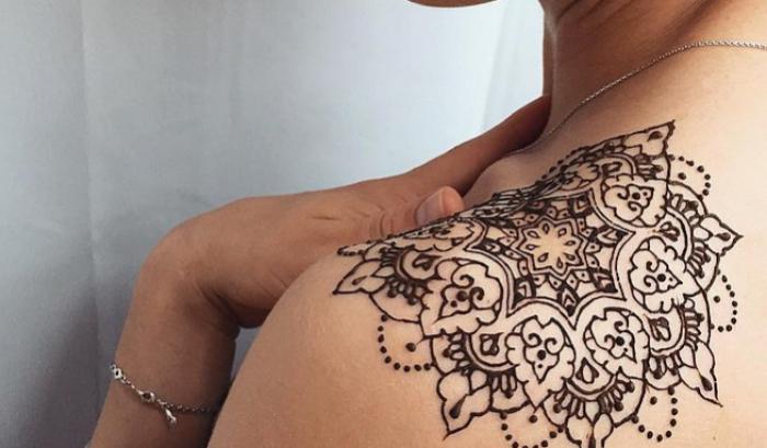 27 magnifiques tatouages au henné | #8