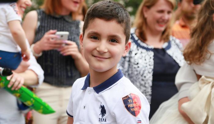 Ils se déguisent en super-héros pour redonner le sourire aux enfants hospitalisés | #14