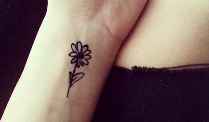 23 tatouages fleuris qui sont tellement plus jolis qu'un bouquet | #19