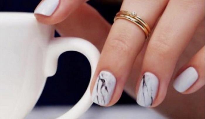 La dernière tendance nail art : les ongles marbrés | #14