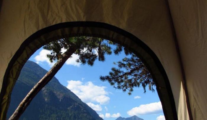 13 paysages magnifiques vus d'une tente qui vont vous (re)donner envie de faire camping ! | #9