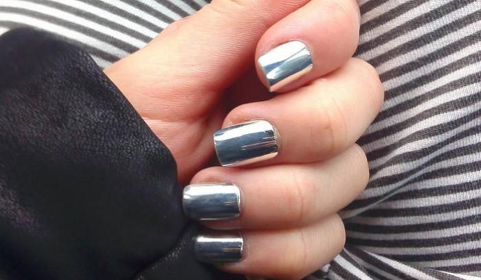 Découvrez la dernière tendance nail art miroir | #15