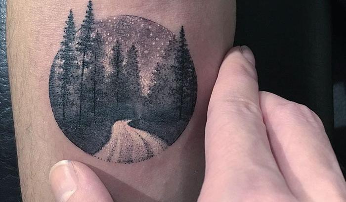 Cette artiste réalise de petits tatouages ronds magnifiques | #12