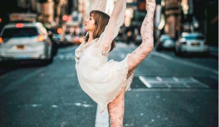 16 photos sublimes de ballerines qui dansent dans les rues de New York | #7