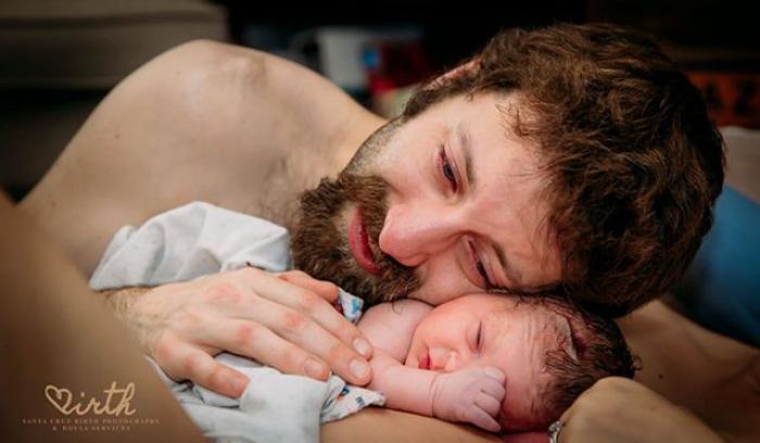 16 photos très émouvantes de jeunes papas dans la salle d'accouchement | #4