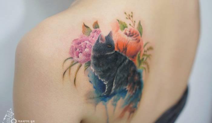 11 tatouages fleuris qui imitent des peintures à l'aquarelle sur la peau | #7