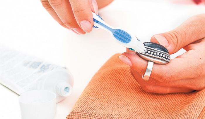 12 usages fantastiques du dentifrice auxquels vous n'auriez jamais pensé | #2