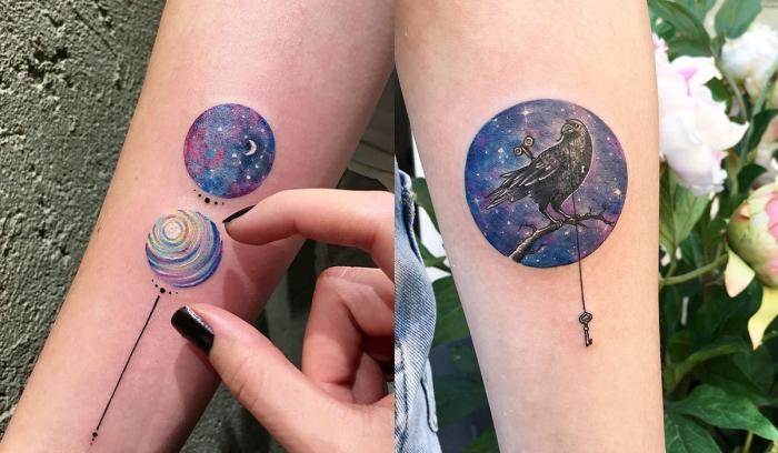 Cette artiste réalise de petits tatouages ronds magnifiques