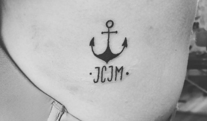 22 tatouages ancres qui vous rappelleront de rester bien amarré | #8