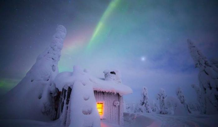 15 photos qui montrent que la Laponie est l’endroit le plus magique pour fêter Noël | #10