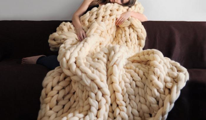 Quand vous aurez vu cette énorme couverture tricotée main, vous n'aurez qu'une envie : vous enrouler dedans ! | #3