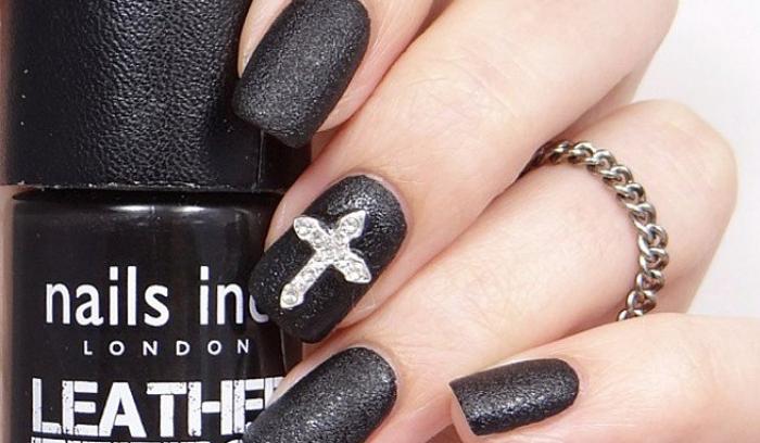 39 idées de nail arts pour mettre un peu de grunge au bout de vos doigts | #9