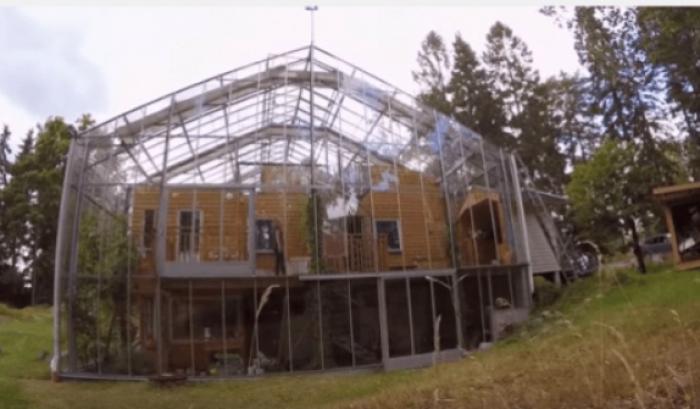 Ce couple a eu une idée géniale pour garder leur maison bien au chaud même pendant les hivers les plus froids | #6