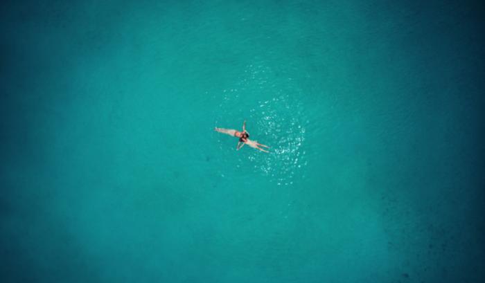 Cette photographe prend ses plus belles photos de mariage... du ciel, à l'aide d'un drone | #10