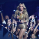 Mariah Carey enflamme les MTV VMAs avec un look à...