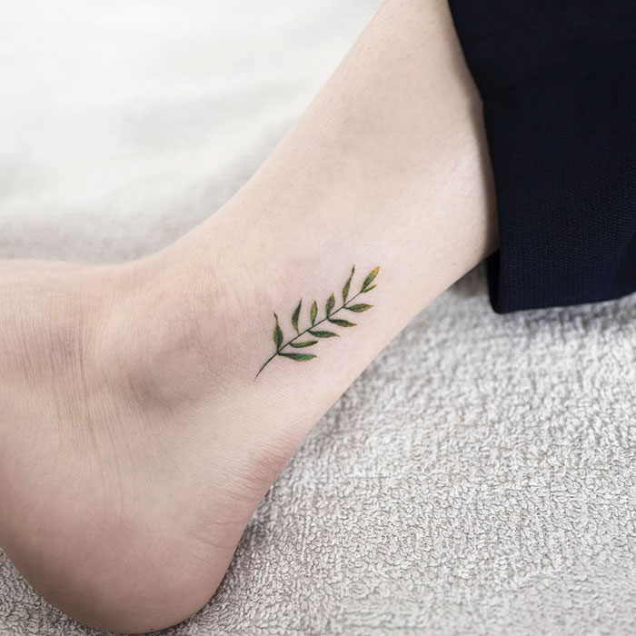 13 jolis tatouages fins et délicats | So Busy Girls