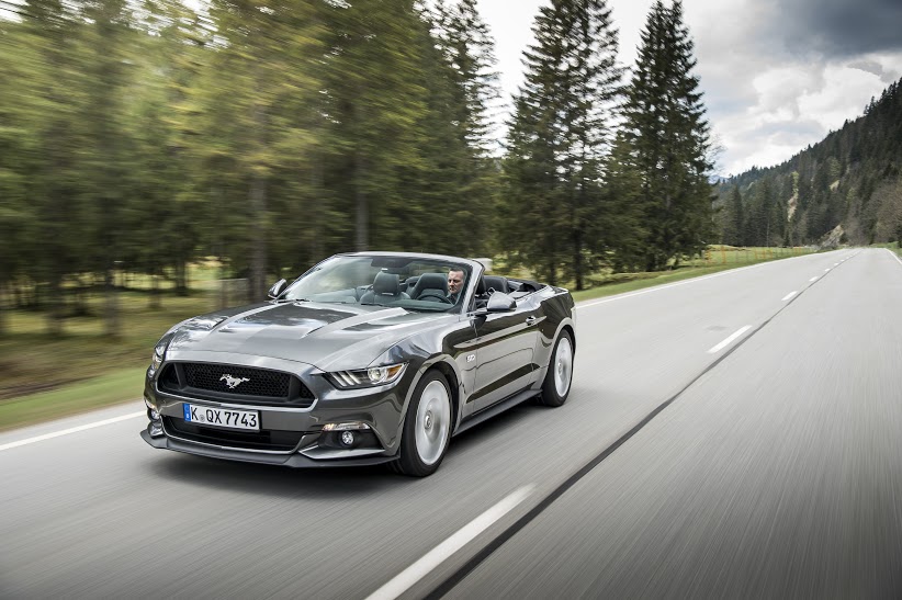 FordMustang2015_23