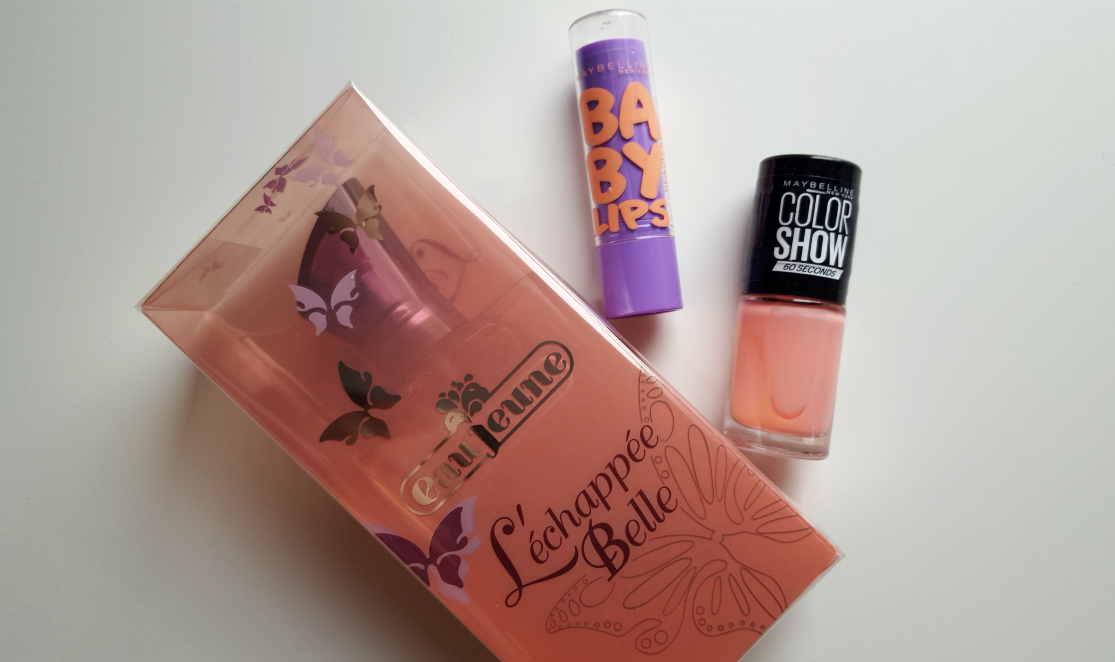 concours-gagner-parfum-eau-jeune-vernis-color-show-gemey-maybelline-babylips-2