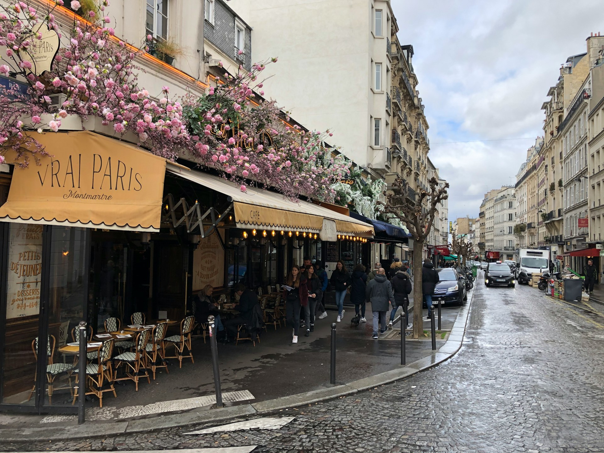 Syndrome de Paris : les signes et symptômes à surveiller.