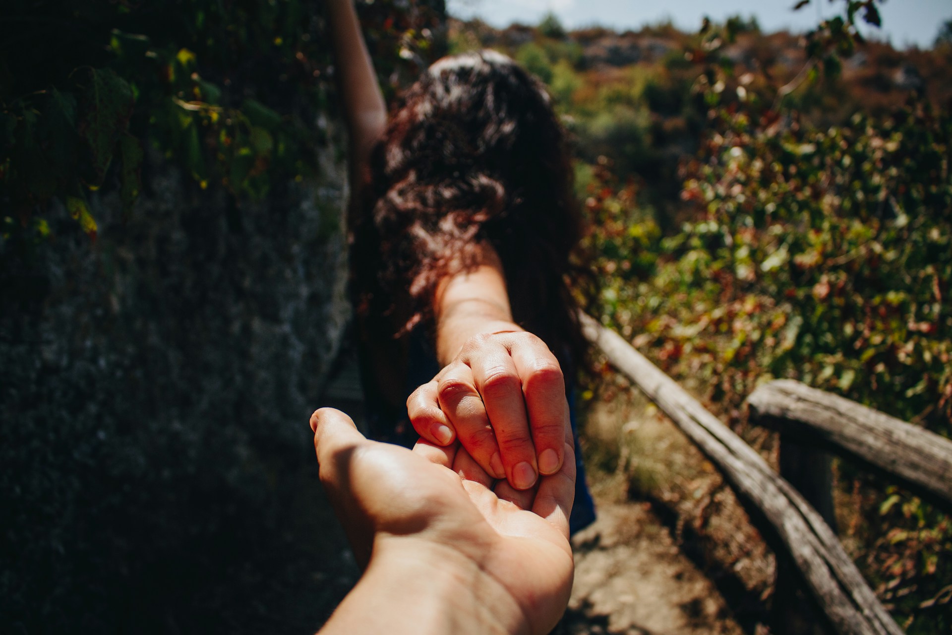 Pourquoi on tombe plus facilement amoureux en été ?