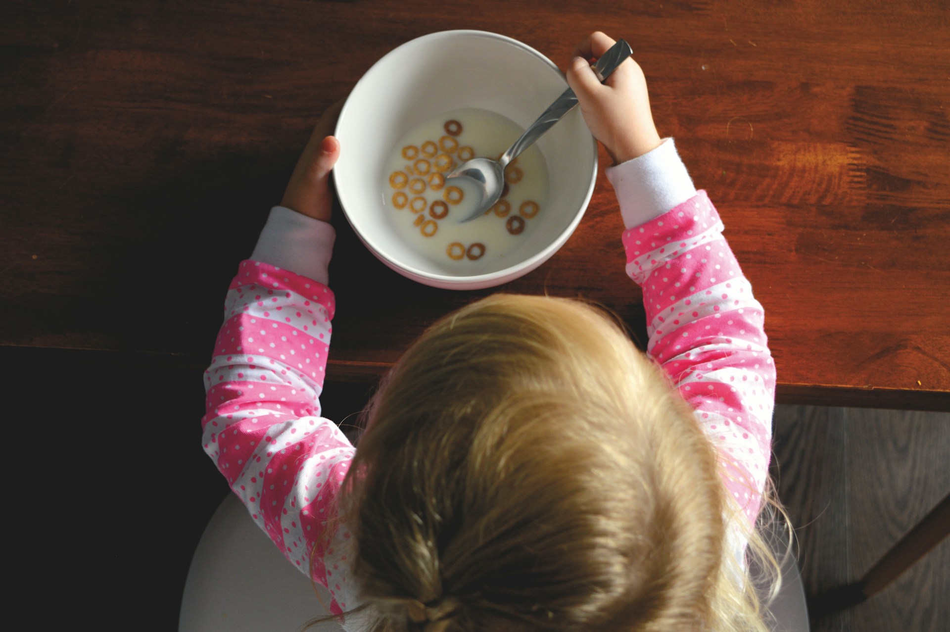 Les habitudes du matin qui rendent les enfants heureux.