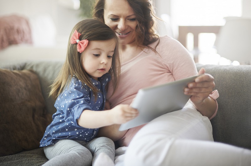 À quel âge un enfant peut-il aller sur Facebook ?