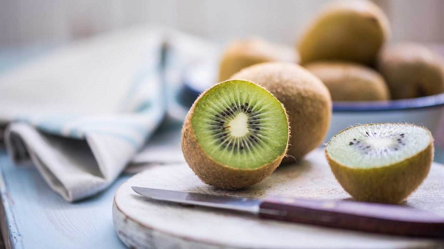 Faut-il manger la peau des kiwis ?