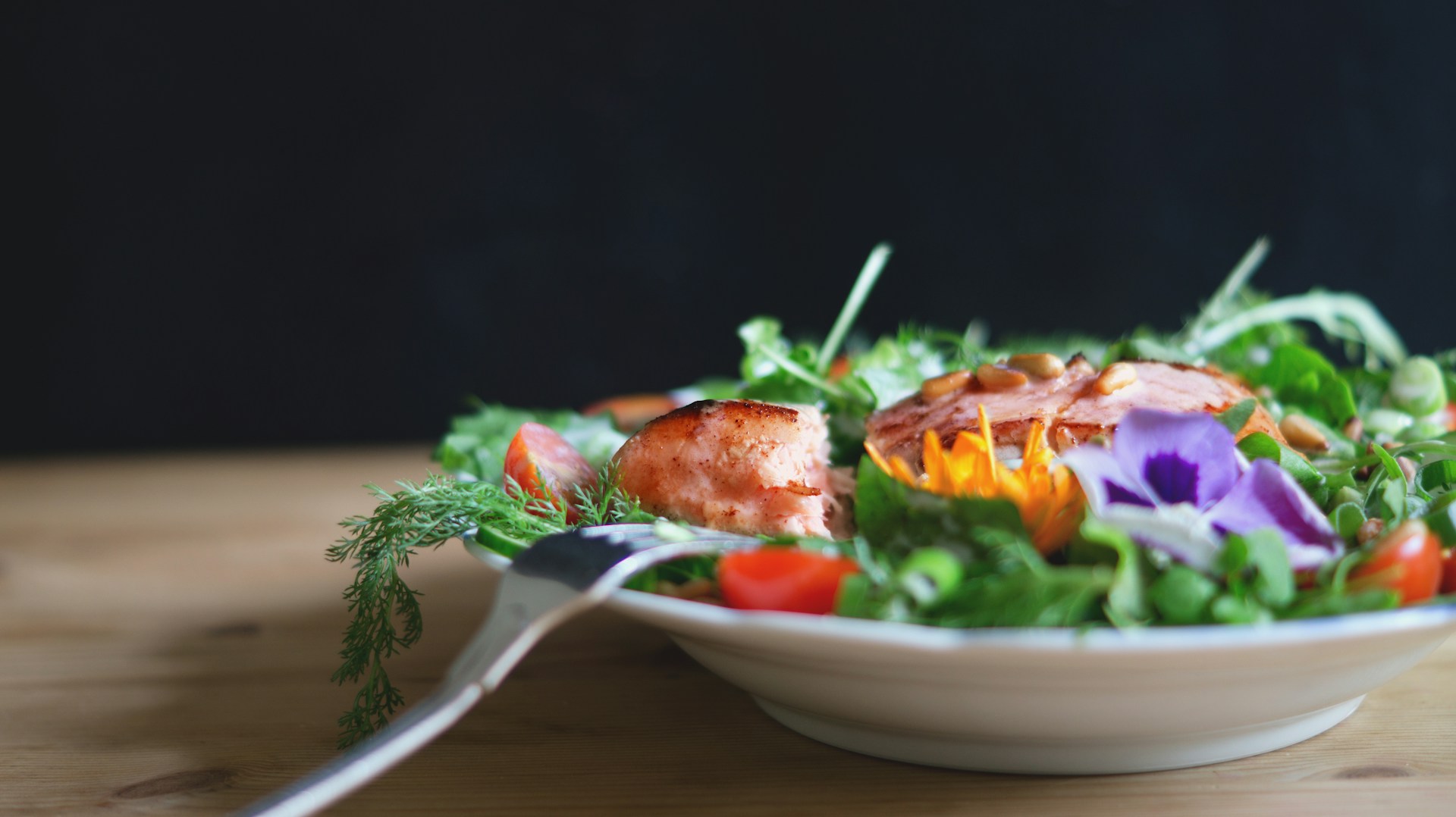 Pourquoi ne pas manger de salade le soir ?