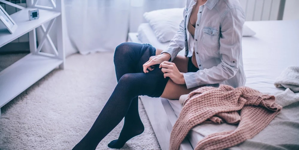 Pourquoi mettre des collants sous son pantalon ne donne pas plus chaud