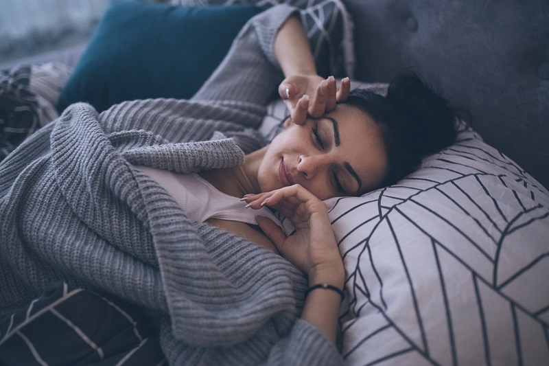 Pourquoi je dors moins bien en hiver ?